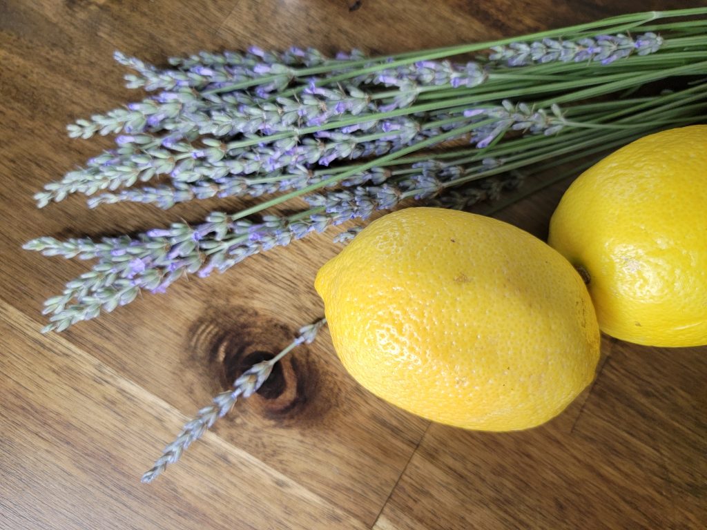 Lavender Lemonade- Infusing Summer Herbal Beverages with Budtender/Herbalist Tania