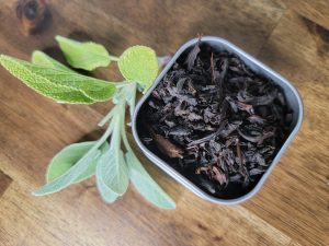 Iced Sage Black Tea- Infusing Summer Herbal Beverages with Budtender/Herbalist Tania