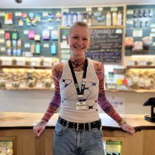 Budtender Frankie (They/Them) at Home Grown Apothecary